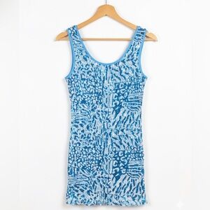 Velzera NWT Stretchy Sleeveless Sequin Vibrant Blue Top